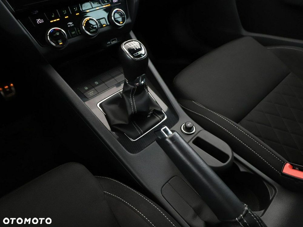 Skoda Octavia 2.0 TSI RS 245 - 30