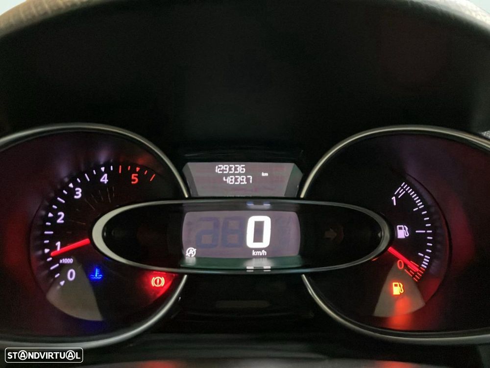 Renault Clio 1.5 dCi Limited - 10