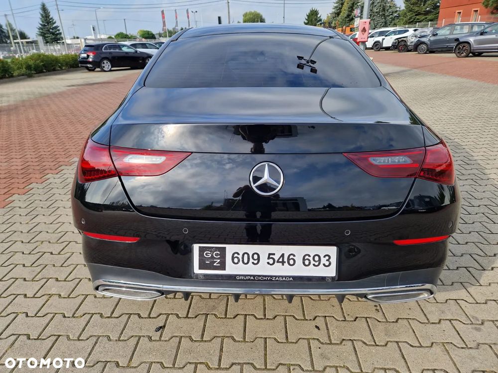 Mercedes-Benz CLA 250 E AMG Line 8G-DCT