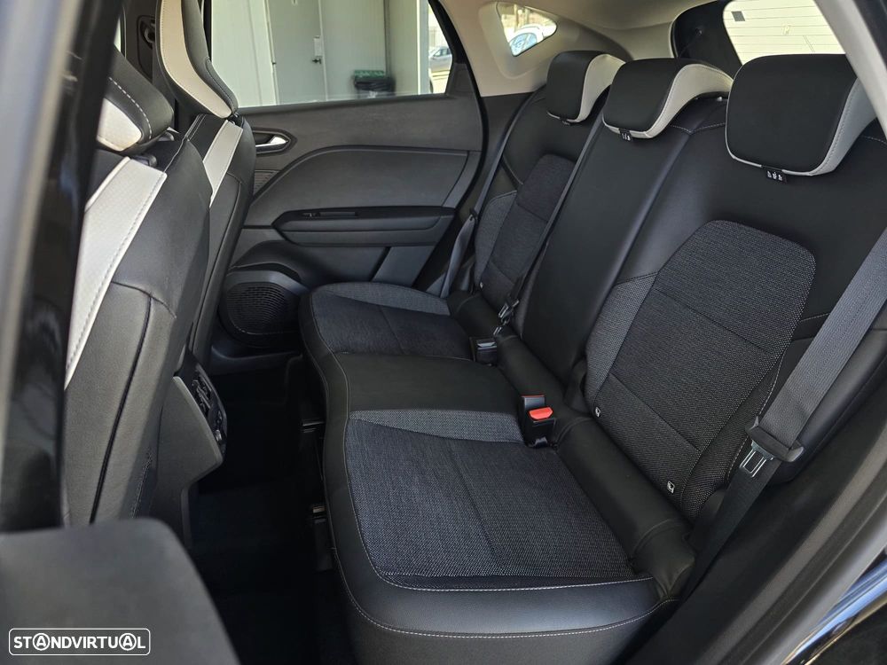 Renault Captur 1.6 E-Tech Plug-In Intens - 13