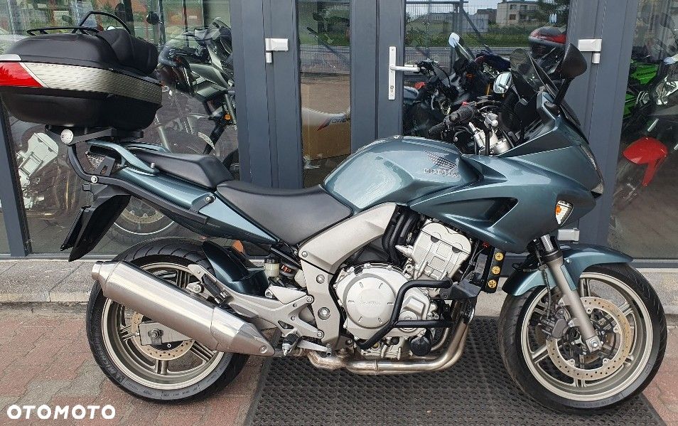 Honda CBF - 24