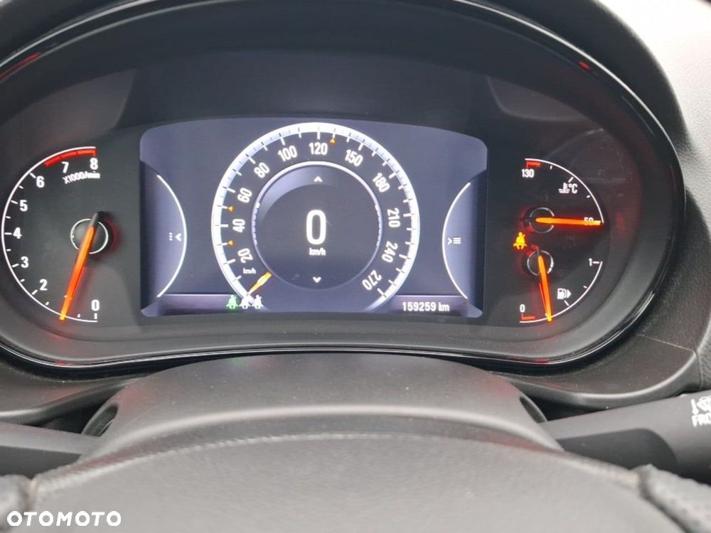 Opel Insignia 1.6 T Cosmo S&S - 10