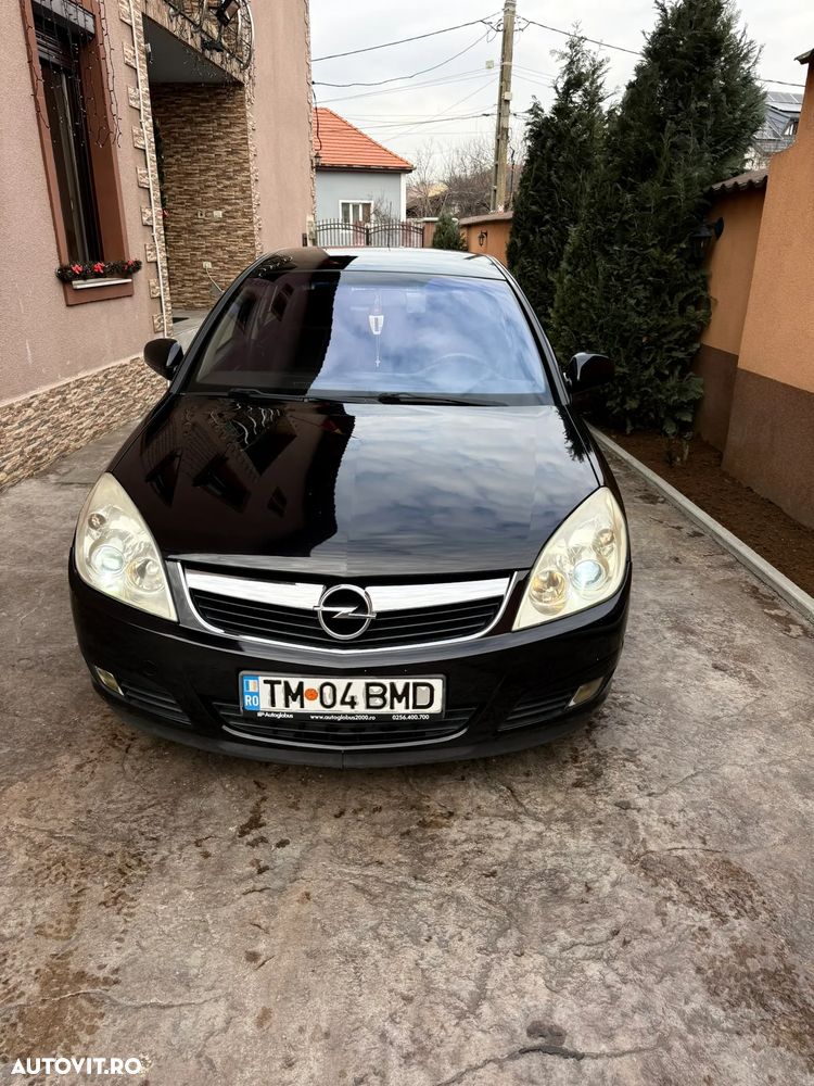 Opel Vectra 1.9 CDTI Essentia - 2