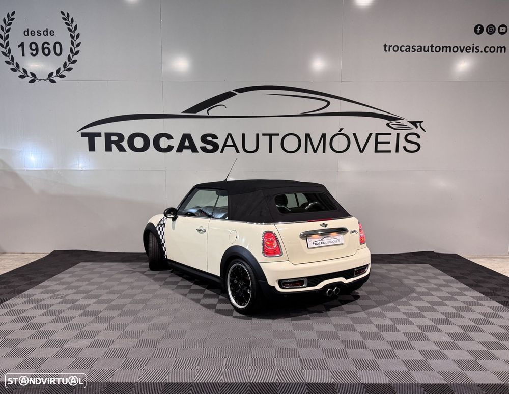 MINI Cabrio Cooper S - 8