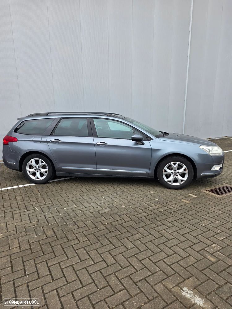 Citroën C5 Tourer 1.6 HDi VTR - 2