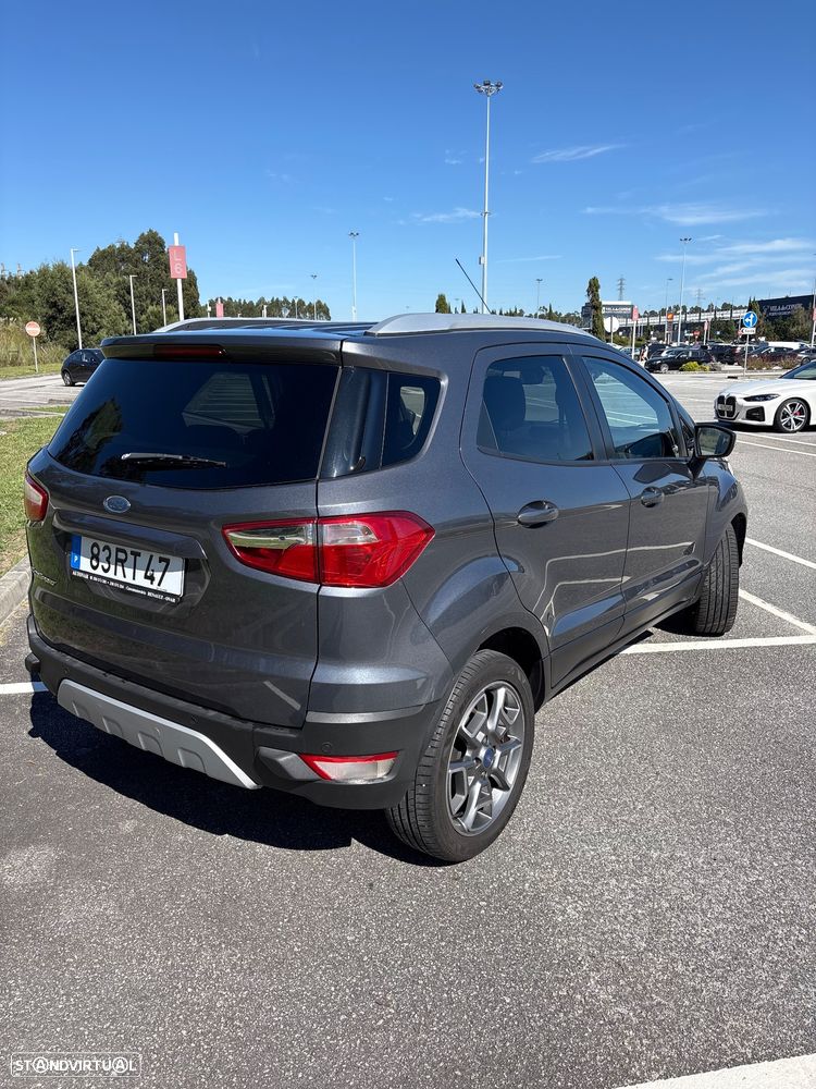 Ford EcoSport 1.5 TDCi Titanium - 4