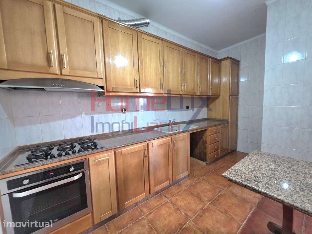 Moradia T4 para venda em Folgosa, Castro Daire - Grande imagem: 3/28