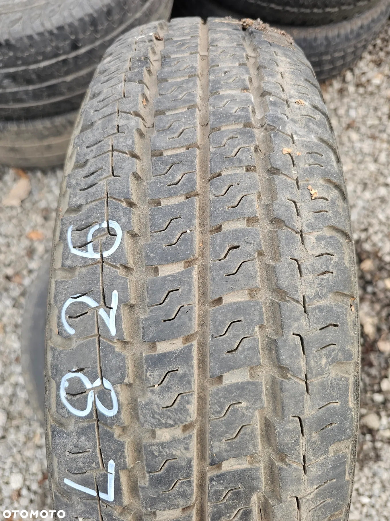 KORMORAN 175R14C 99/98R VANRPO B3 (2szt.) (1x5,0 1x5,5) (DOT: 2x2419) L826 - 2