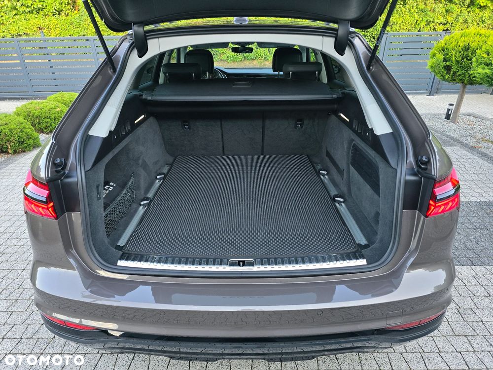 Audi A6 Allroad - 13
