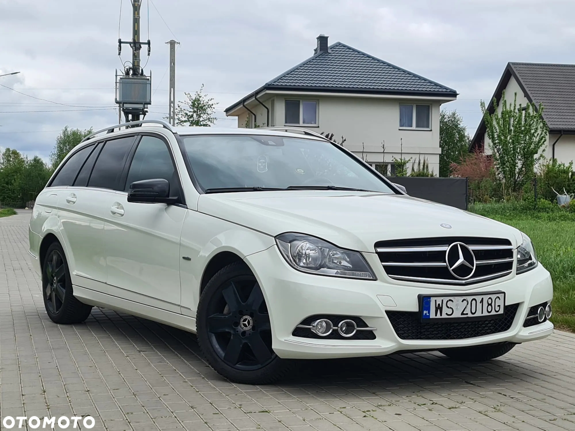 Mercedes-Benz Klasa C 250 CDI BlueEff Avantgarde - 6