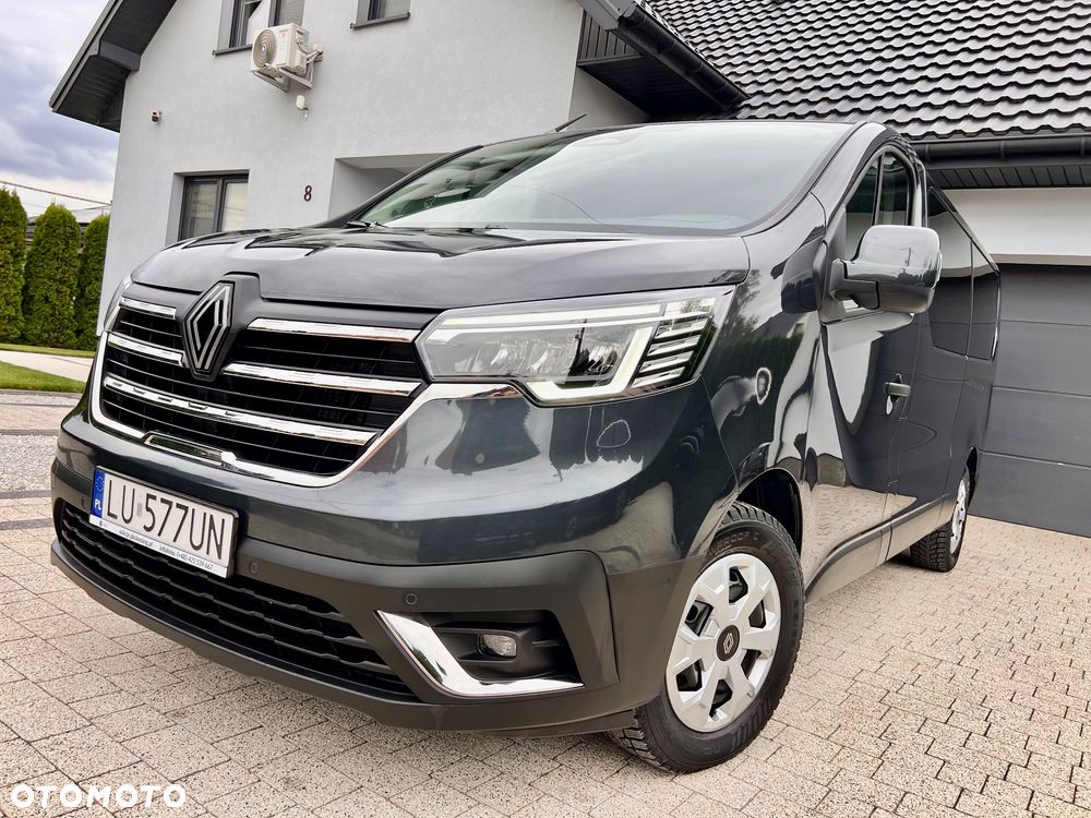 Renault Trafic 2.0 dCi - 15