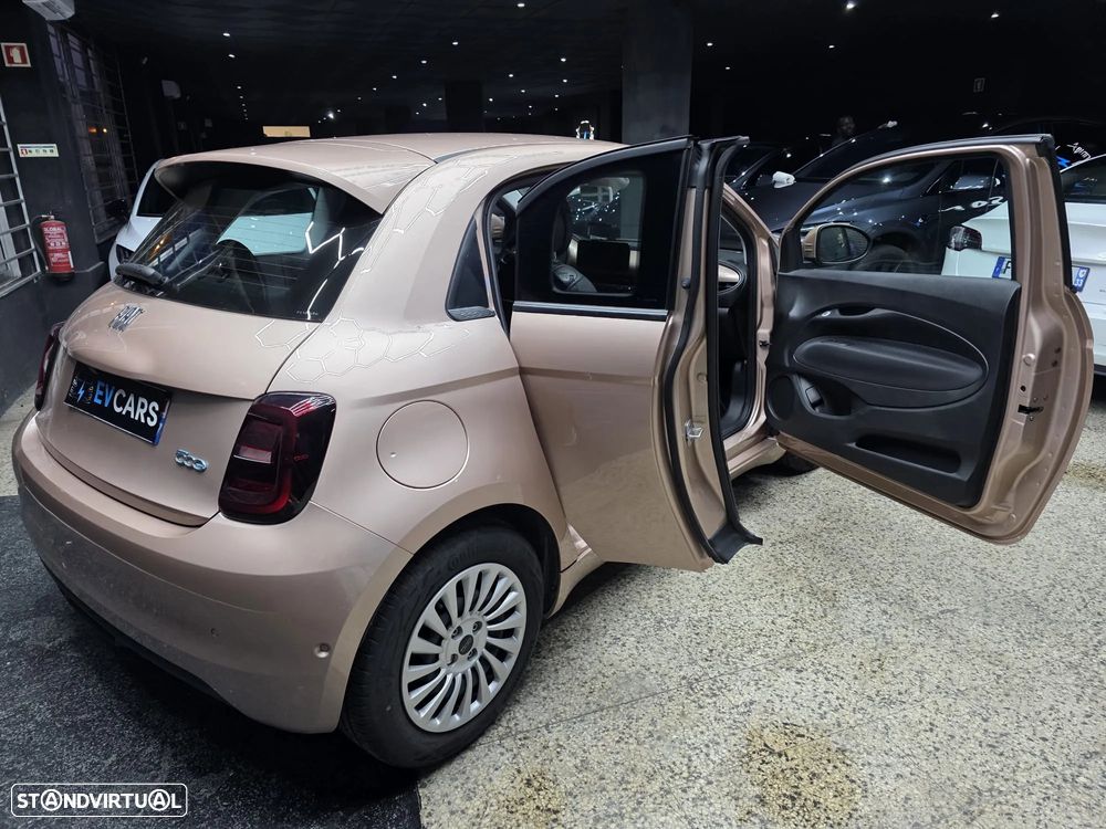 Fiat 500e 3 + 1 23.65 kWh - 1