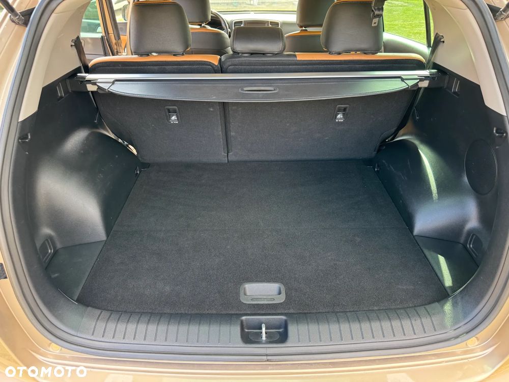 Kia Sportage 1.6 GDI 2WD DREAM-TEAM EDITION - 22