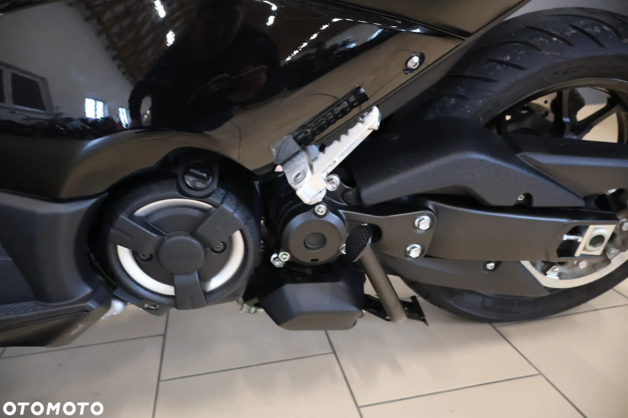 Yamaha Tmax - 11