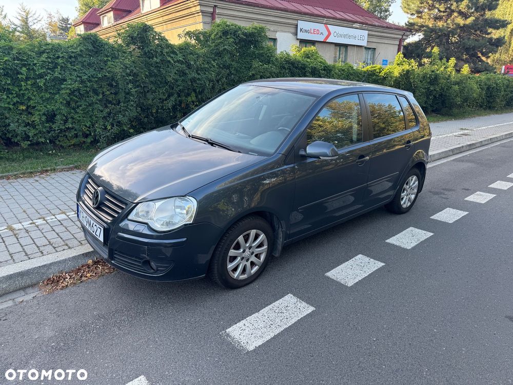 Volkswagen Polo - 1