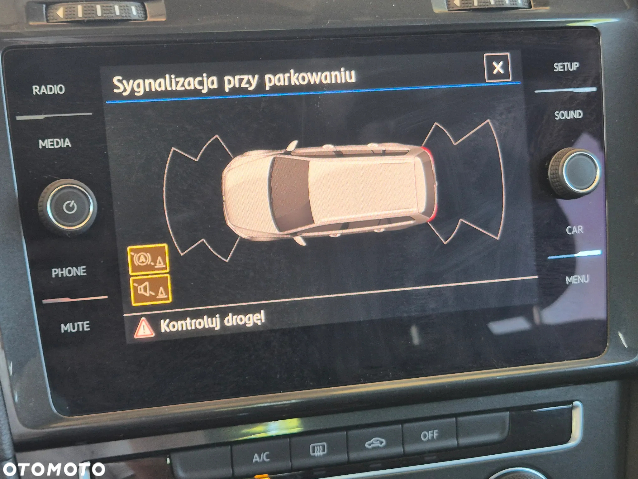Volkswagen Golf VII 1.0 TSI BMT Trendline - 23
