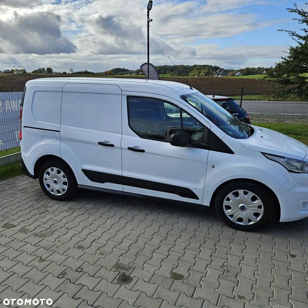 Ford Transit Connect - 9