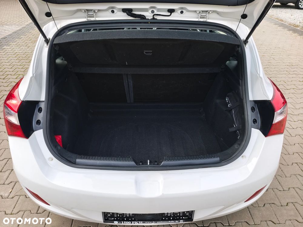 Hyundai i30 1.4 Classic - 15