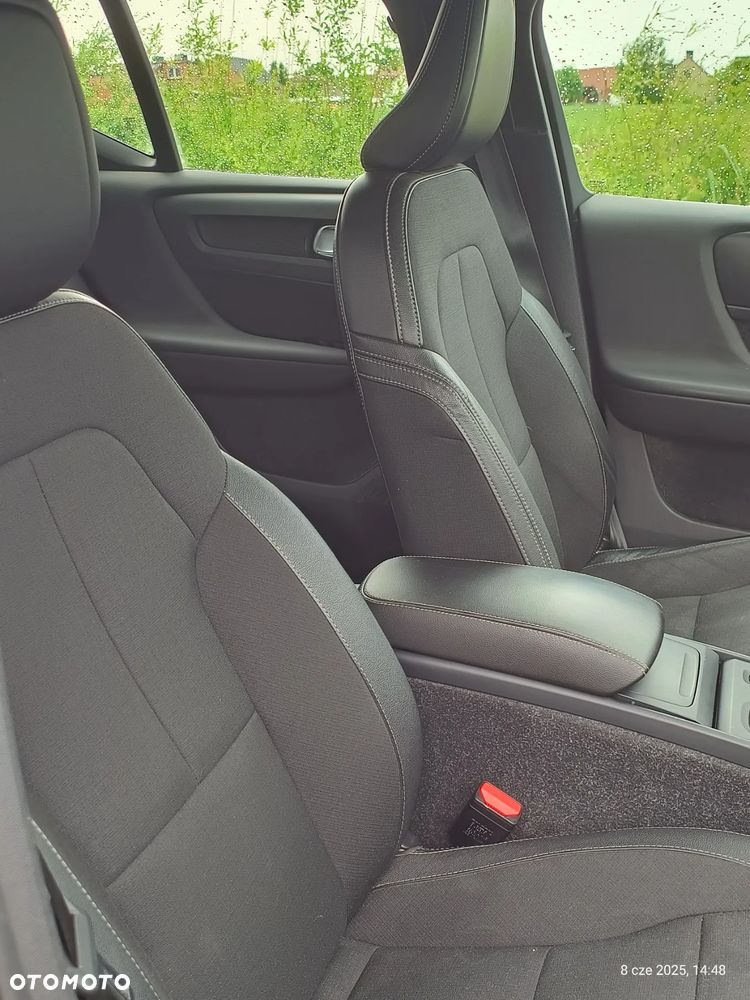 Volvo XC 40 D4 AWD - 14