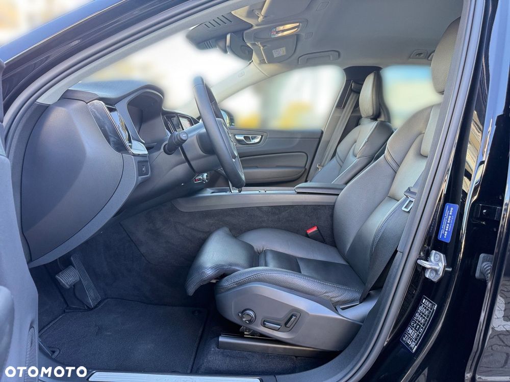Volvo XC 60 - 13