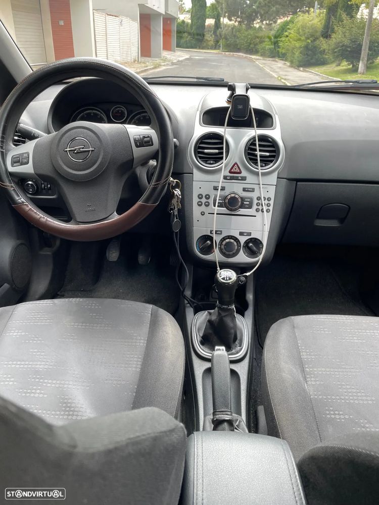 Opel Corsa - 10
