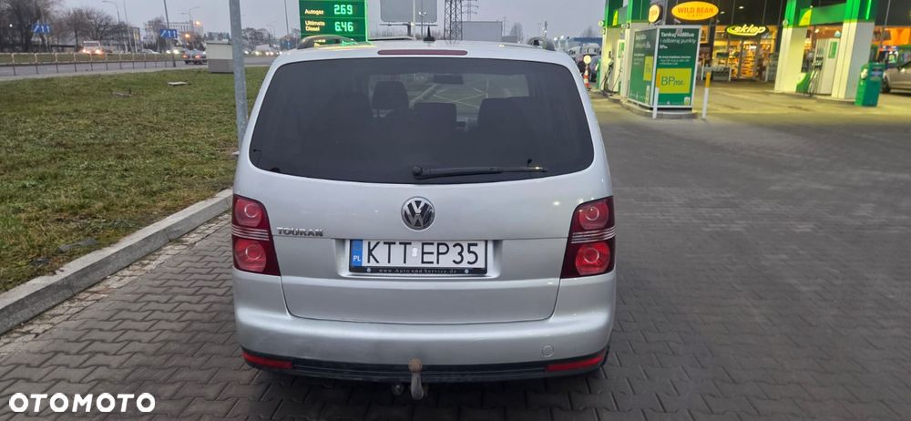 Volkswagen Touran 1.6 Goal - 4