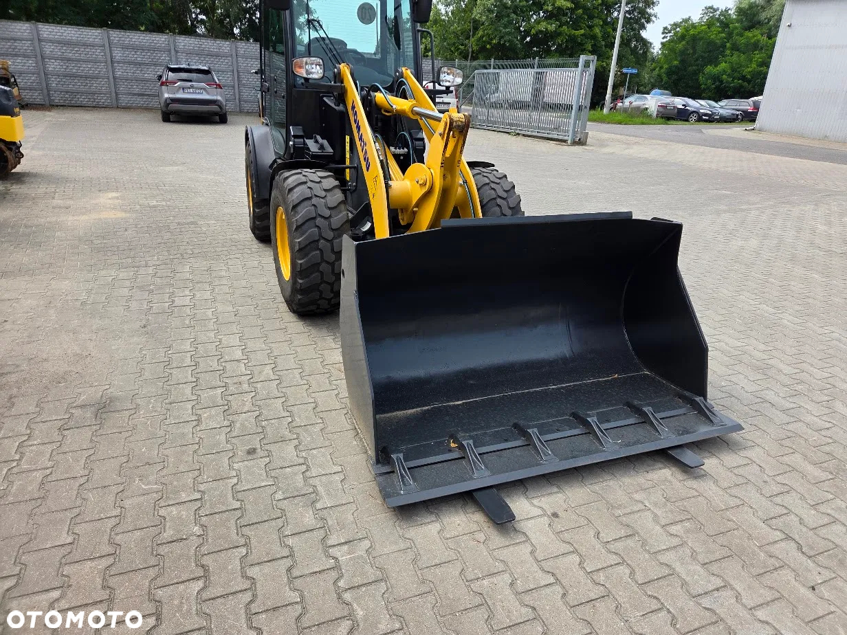 Komatsu Ładowarka Kołowa KOMATSU WA70 M-8 Najnowsza Seria OKAZJA !! - 10