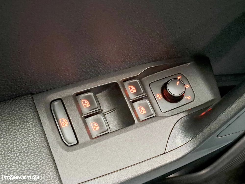 SEAT Arona 1.0 TSI Style DSG - 11