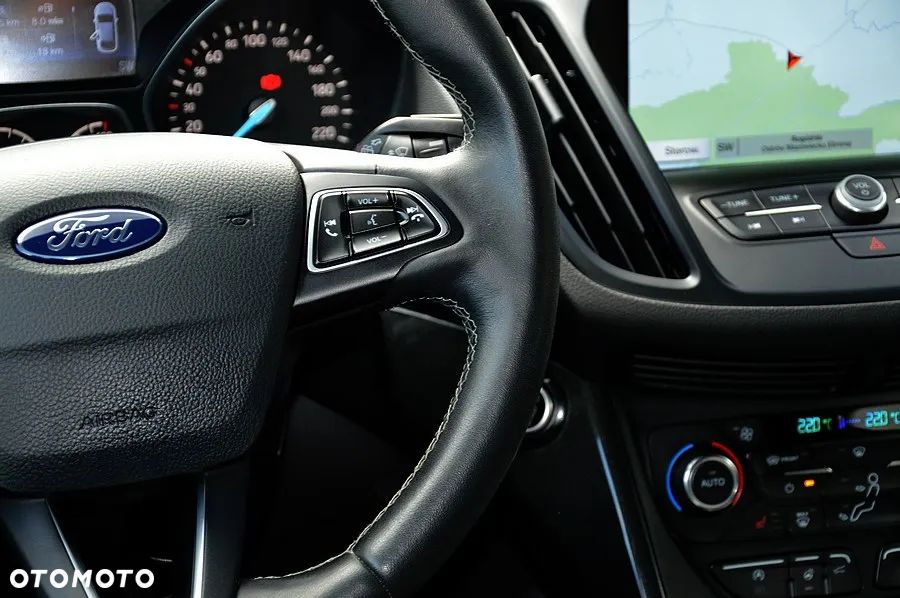 Ford Kuga 1.5 EcoBoost 2x4 ST-Line - 29