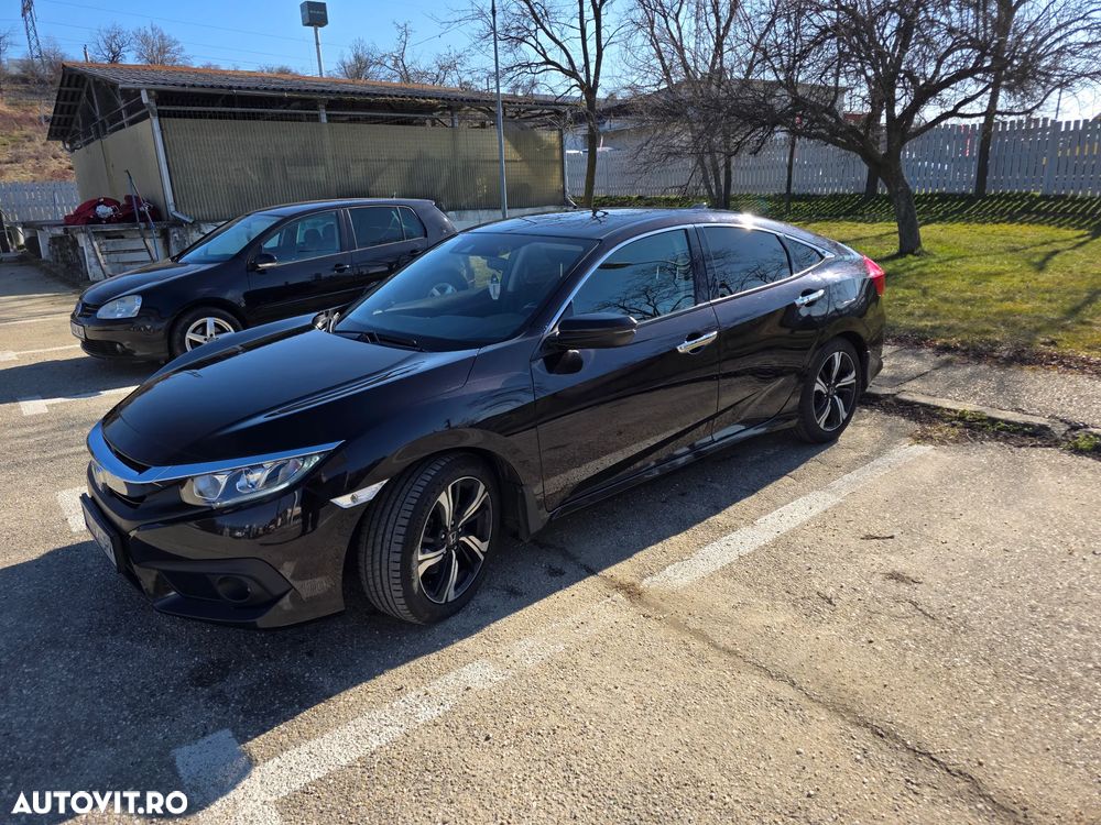 Honda Civic 1.5 i-VTEC Turbo Elegance - 4