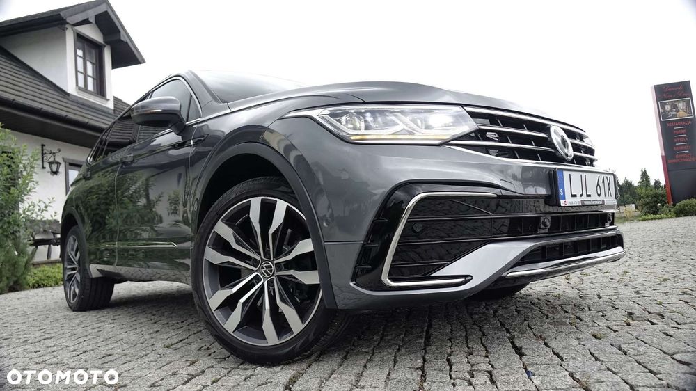 Volkswagen Tiguan - 19