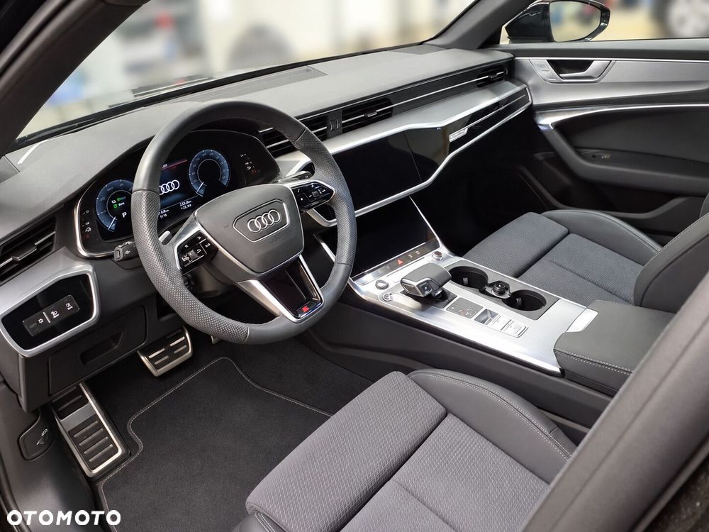 Audi A6 Avant 2025 photo 3