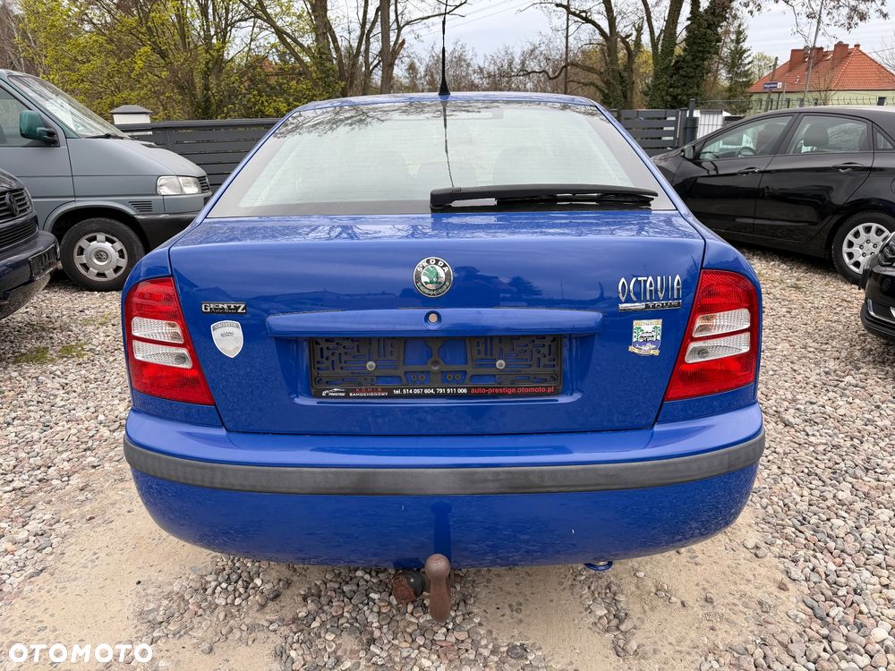 Skoda Octavia 1.6 Tour - 5