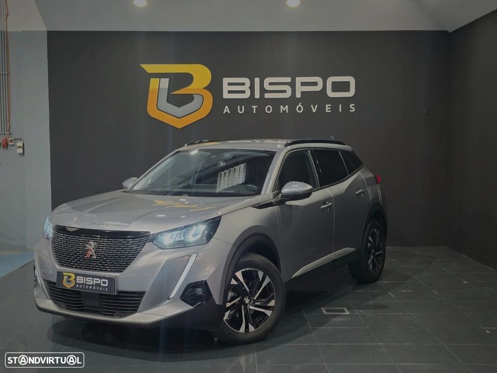 Peugeot 2008 PureTech 130 EAT8 GT — fotografia 3