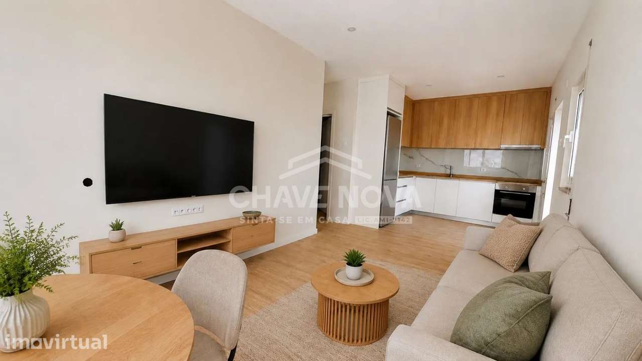 T3 totalmente remodelado | Jardim privativo | Garagem 2 carros - Grande imagem: 5/33