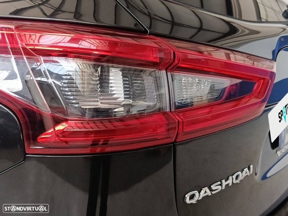 Nissan Qashqai 1.3 DIG-T Tekna+ - 26