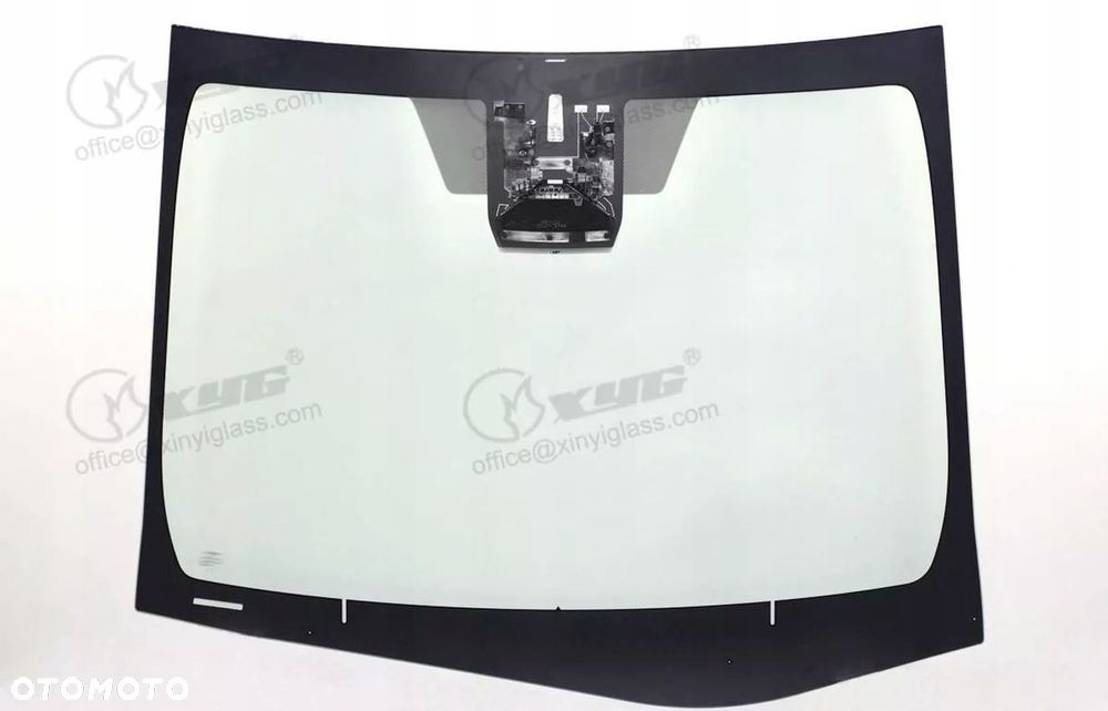 Szyba Toyota Prius V USA XW60 2023- KAMERA