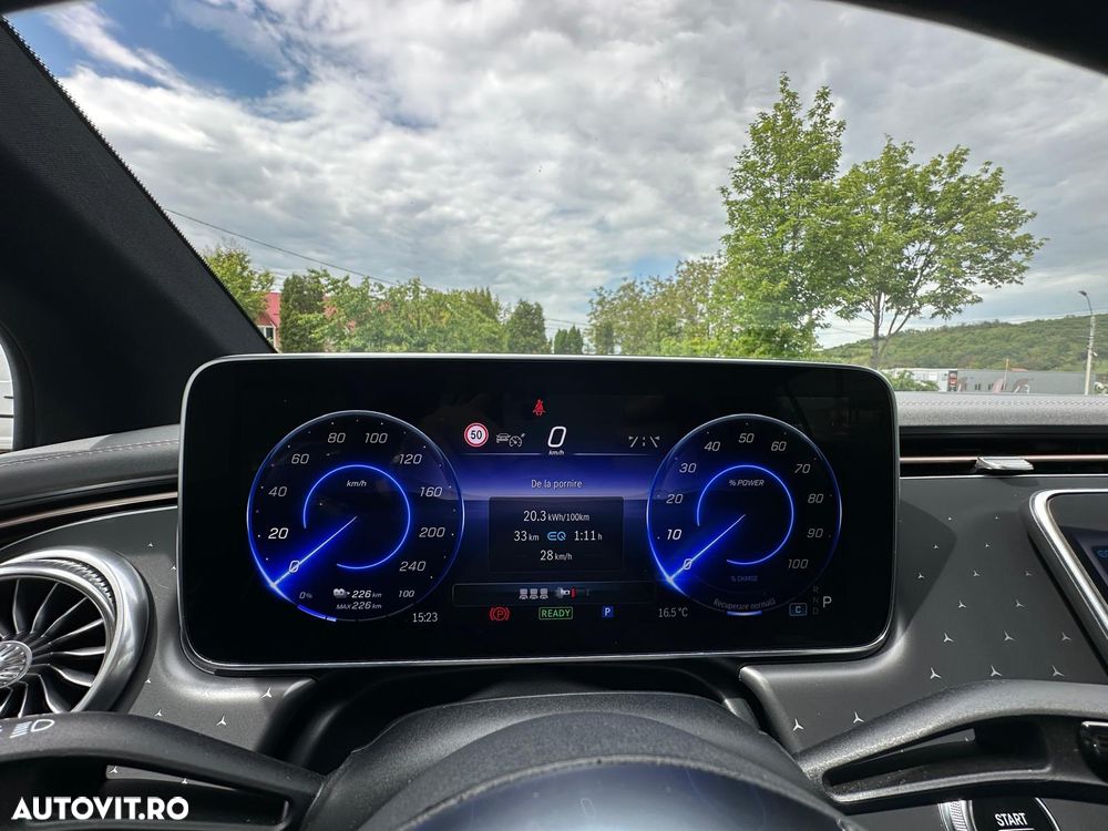 Mercedes-Benz EQE 350+ - 22