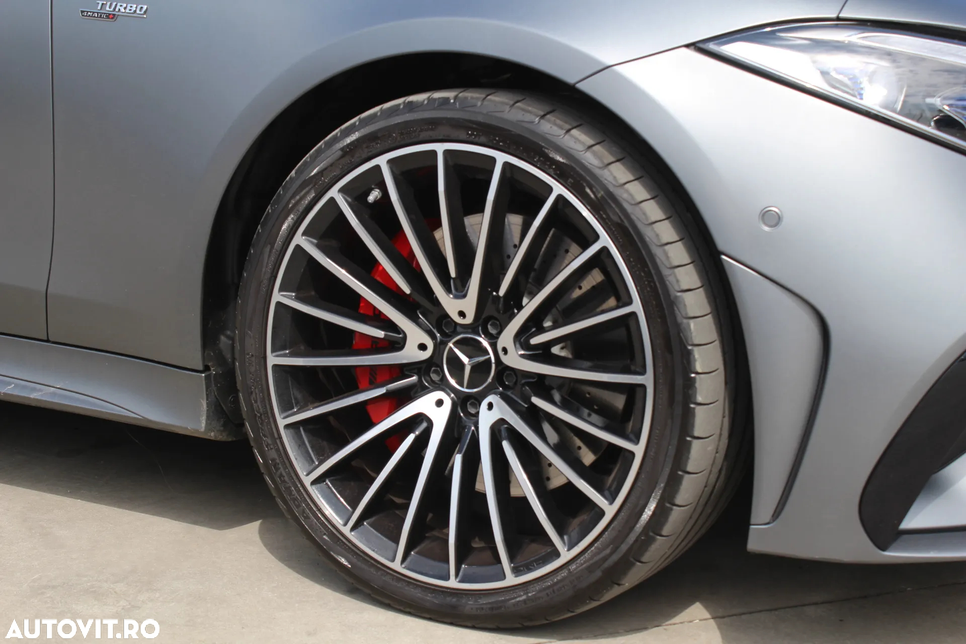 Mercedes-Benz CLS - 36