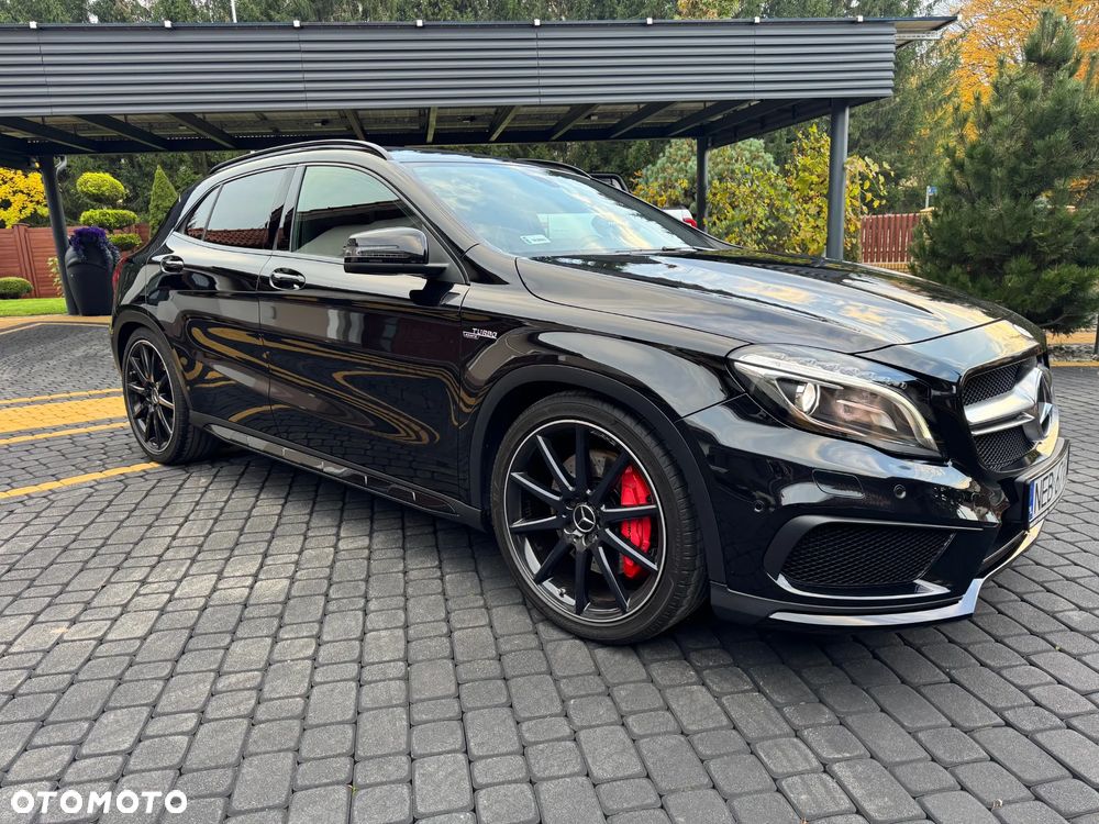 Mercedes-Benz GLA - 6