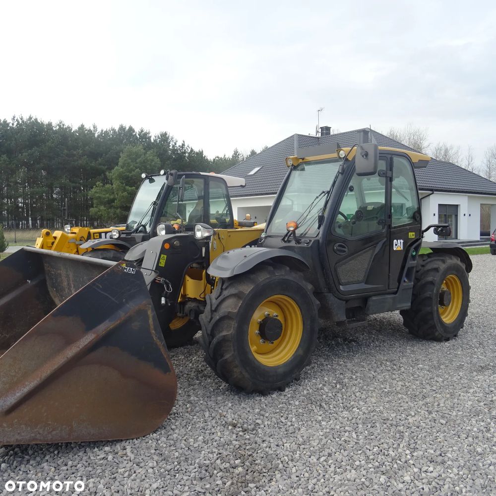 Caterpillar TH 357D - 2