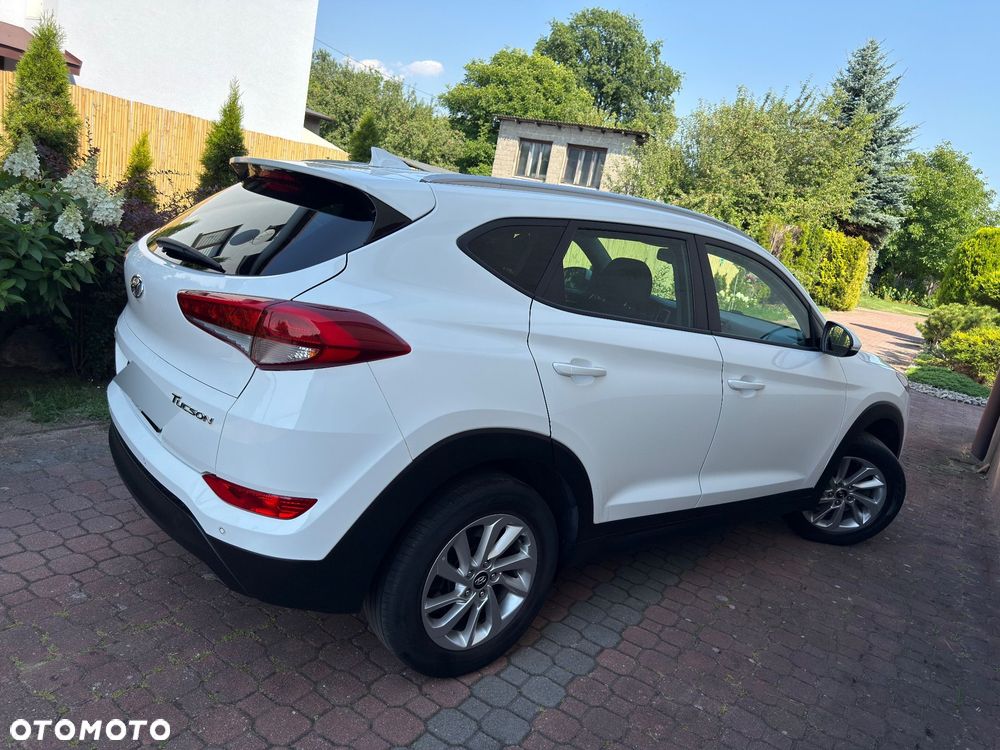 Hyundai Tucson blue 1.6 GDi 2WD Passion - 10