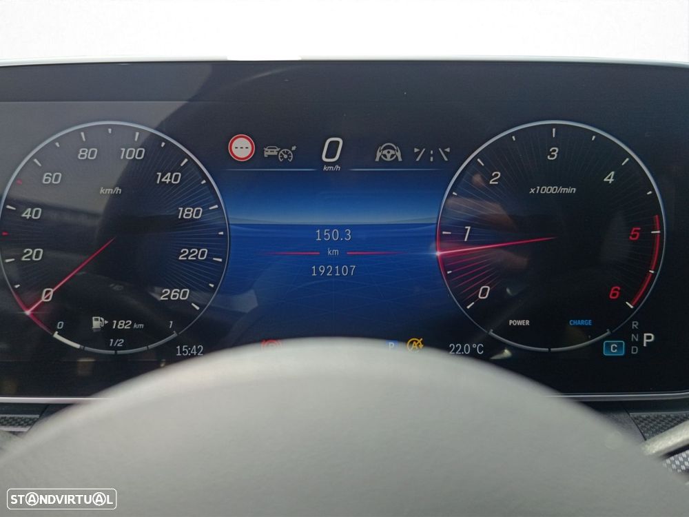 Mercedes-Benz C 300 d AMG Line - 14