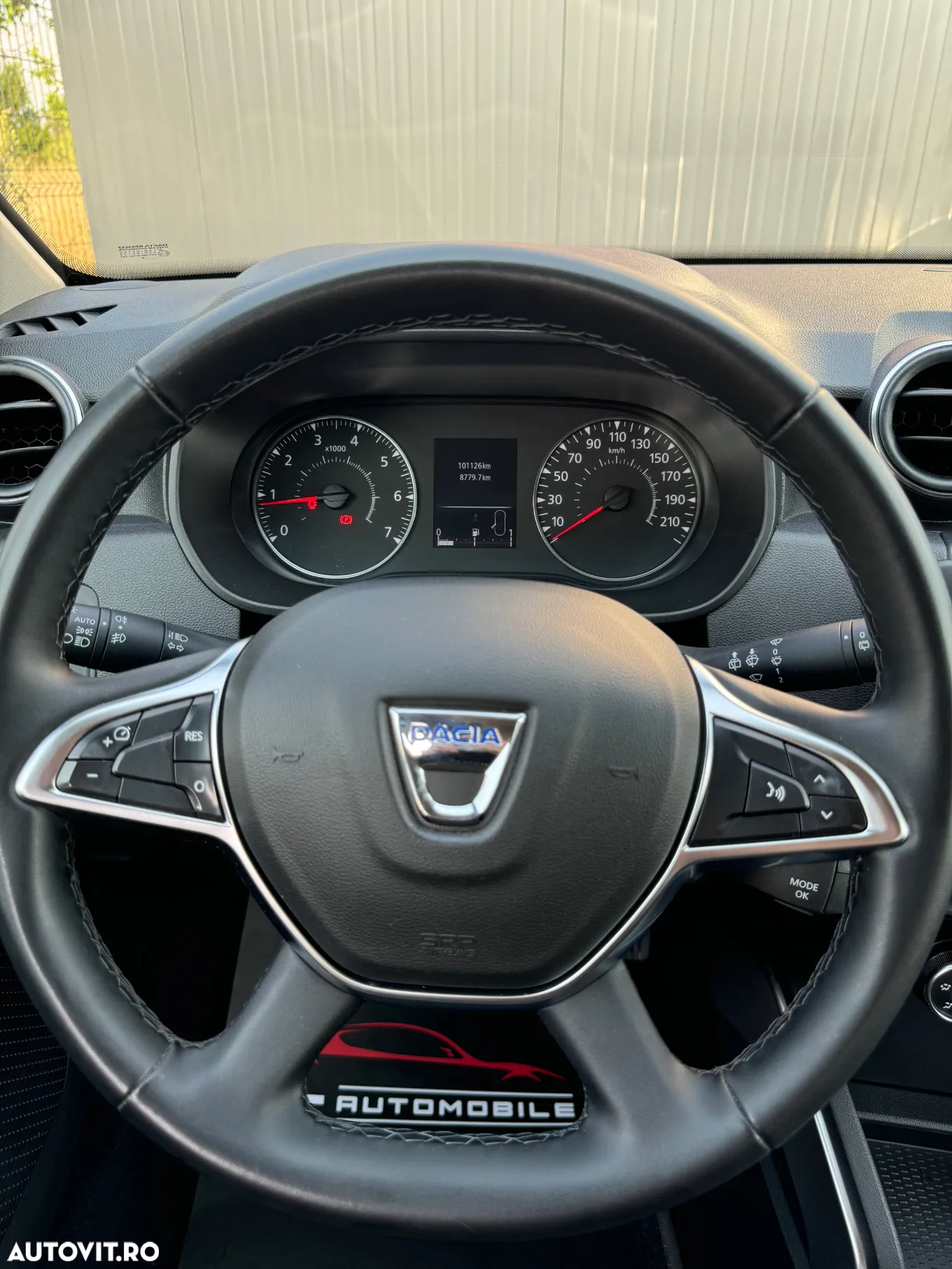 Dacia Duster 1.6 SCe 4WD Prestige jante 17" - 10