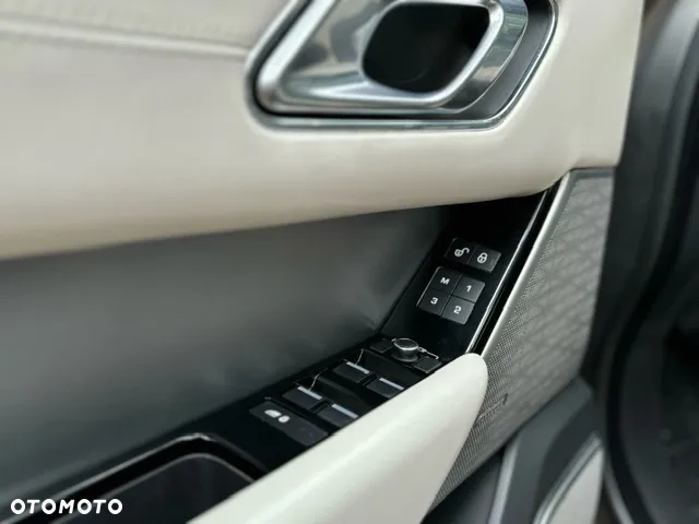 Land Rover Range Rover Velar 2.0 Si4 GPF R-Dynamic SE - 25