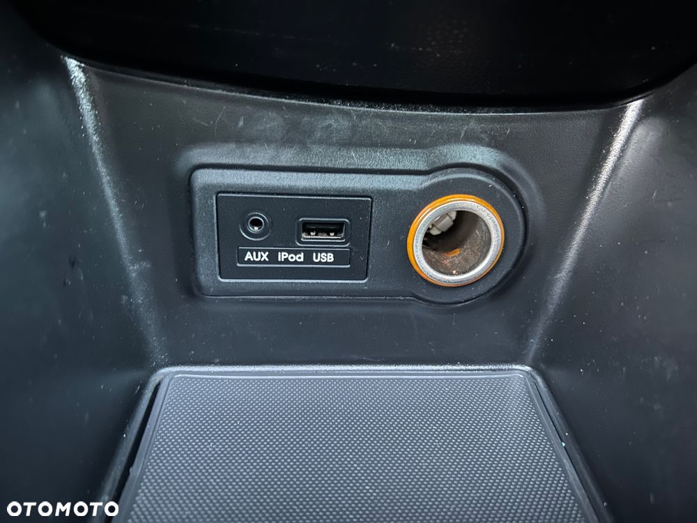 Kia Venga 1.6 CRDi 128 Business Line - 22