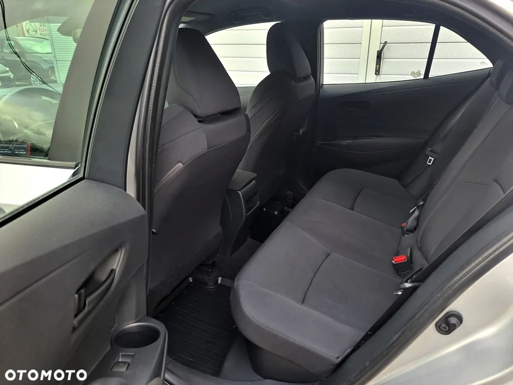 Toyota Corolla 1.8 Hybrid Comfort - 8