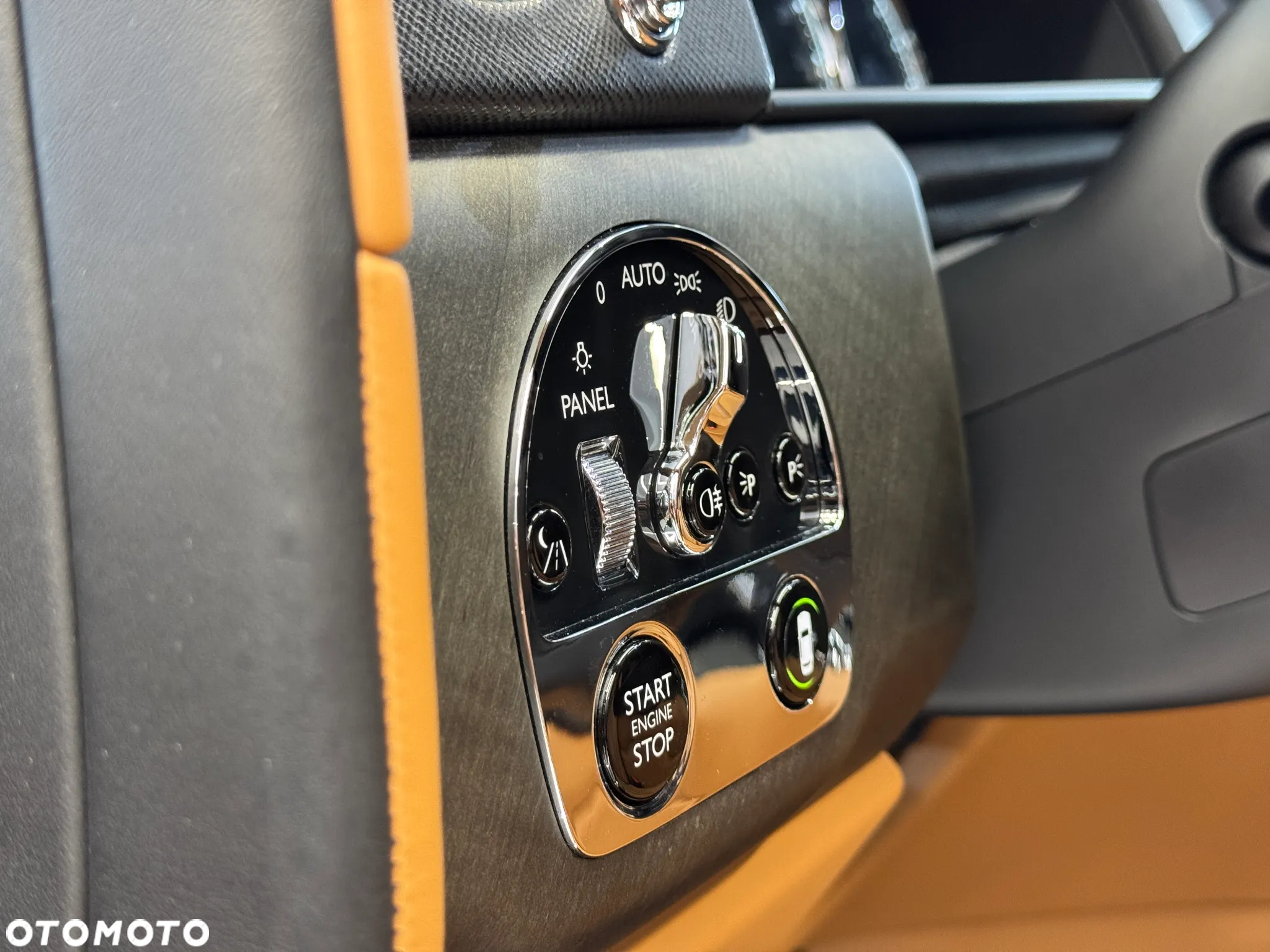 Rolls-Royce Cullinan - 28