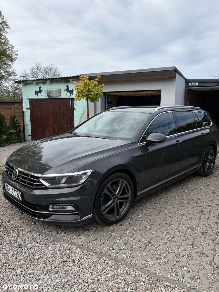 Volkswagen Passat - 2