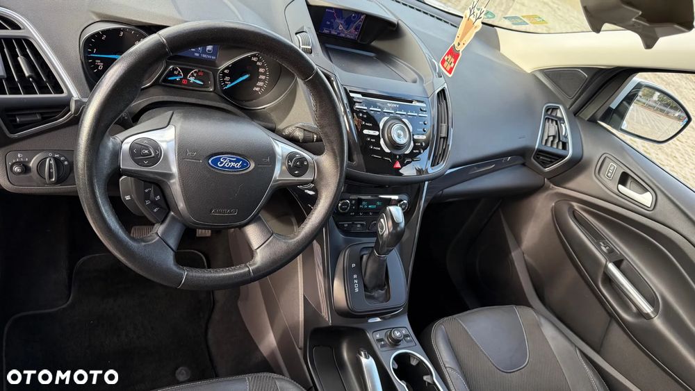 Ford Kuga 2.0 TDCi 4WD Titanium Plus - 23